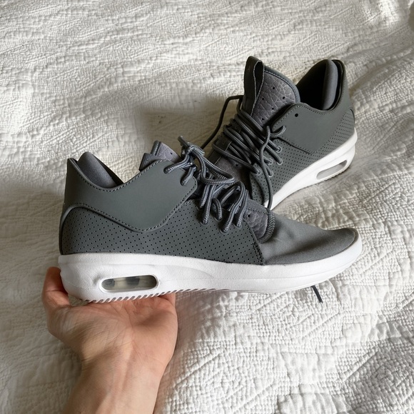 jordan first class grey